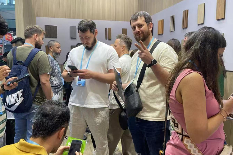 VANTINE WOOD Wins the Title of National Green Factory