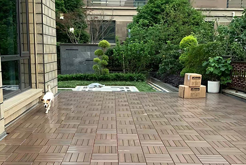 Commercial Caf&eacute; Terrace ASA Decking